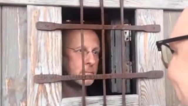 шок дмитрию пучкову не дают нормально сходить в туалет смотреть онлайн