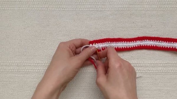 Crochet Candy Cane Tutorial | Free Christmas Candy Cane Pattern