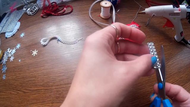 Новогоднии украшения .игрушки на елку..банты..мастер-класс для начинающих смотреть онлайн