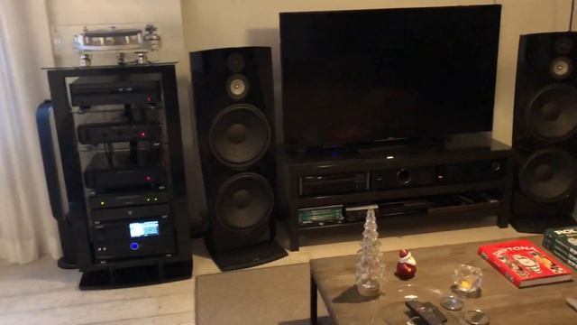 JAMO R909 Reference speakers смотреть онлайн