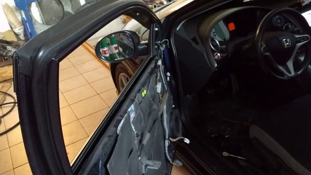 Honda CIVIC 5D результат установки ремкомплекта ограничителей дверей