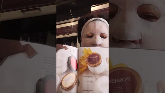 тестируем обновляющую маску для лица из биоцеллюлозы с ниацинамидом и экстрактом центелллы NovAge смотреть онлайн