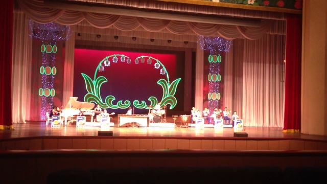 North Korean Children's Performance (3/7) - Little Girl is AMAZING on Drums/Xylophone смотреть онлайн