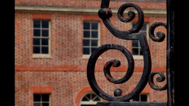 Olypus PEN E-PL1: A Good Used Camera for Beginners? смотреть онлайн