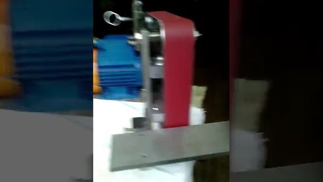 пробный запуск гриндера с эл.двигателем 1.1квт смотреть онлайн