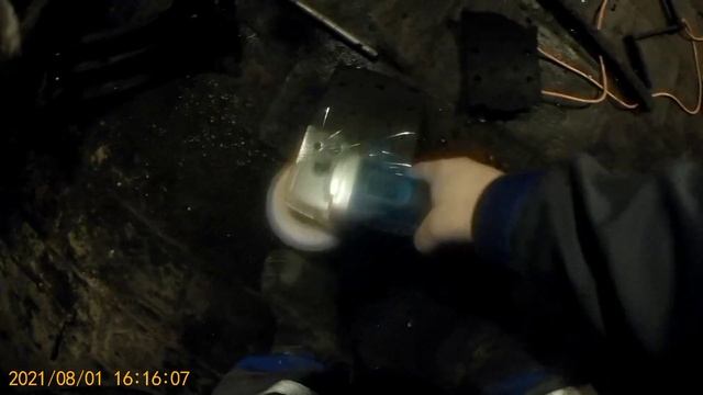 Занимаюсь с тормозами.Макита делает вещи смотреть онлайн