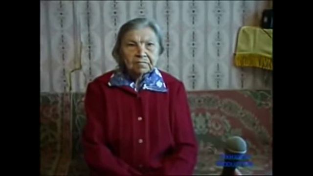 бабка сидит и молчит[оригинал]