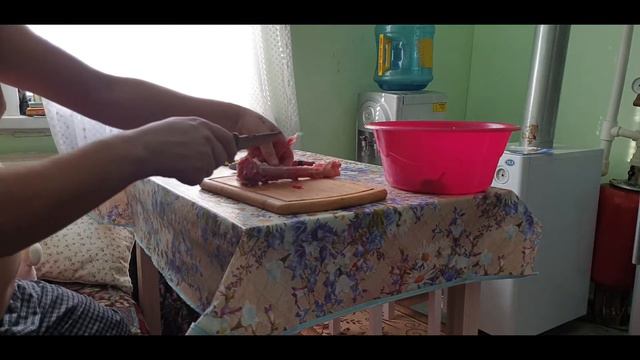 #5 забой индюка, первый раз делаем тушёнку, пишите комментарии...... смотреть онлайн