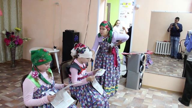 Праздник "День Мудрых", 2018 г. сценка "Помощь внукам" смотреть онлайн