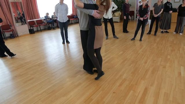 Workshop - How to do Basic Waltz for Beginners| Ballroom Dance смотреть онлайн