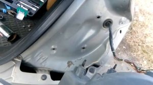 замена лампочки в стоп сигнале кия сид 2011 года