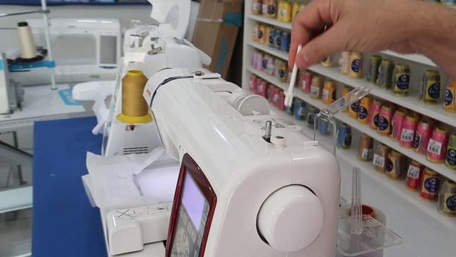 MAQUINA DE BORDADO BROTHER X JANOME QUAL A MELHOR? PRINCIPAIS DIFERENÇAS ENTRE ELAS смотреть онлайн