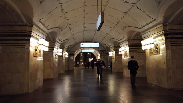 ⁴ᴷ⁶⁰ Walking Moscow Metro: Sokolnicheskaya Line (Red Line #1) - Bulvar Rokossovskogo Till Kommunark