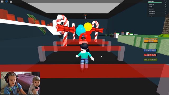 ПОБЕГ ИЗ ГИГАНТСКОГО IPHONE Roblox - Развлекательное видео для детей - Мультик игра для детей смотреть онлайн
