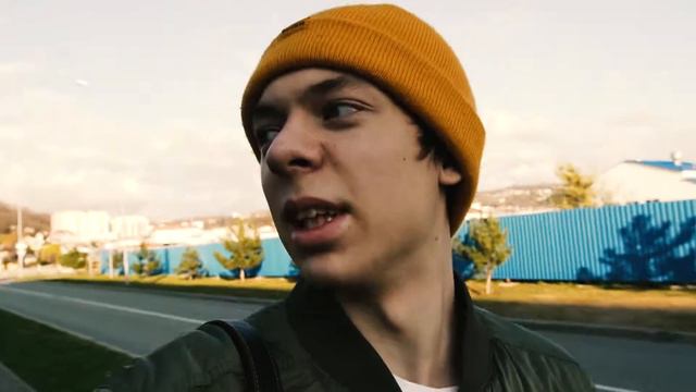 МОЙ ПЕРВЫЙ ДЕНЬ В СОЧИ смотреть онлайн