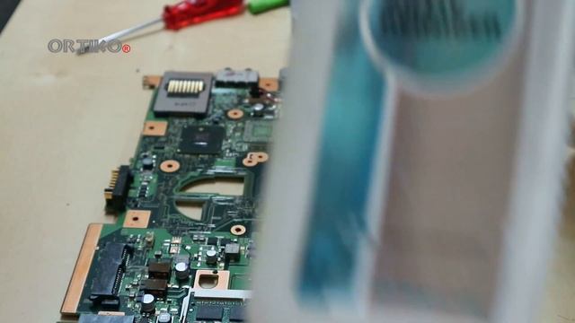 How To Repair i7 Laptop Fujitsu AH550 Disassembly смотреть онлайн