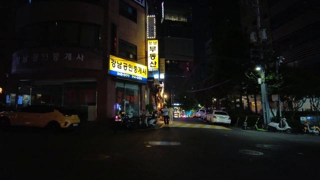 Walk Gangnam, Seoul, South Korea 4K | Прогулка по району Каннам, Сеул, Южная Корея 4К смотреть онлайн