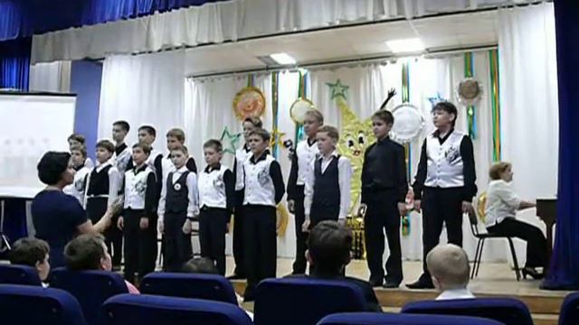 Хор мальчиков "Витязи" - "Песня мужества" смотреть онлайн