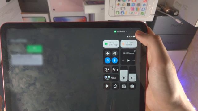 How To Video Call on iPad 10th Generation (facetime tutorial) смотреть онлайн