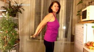 Тренировка для женщин 50+ на кухне 3