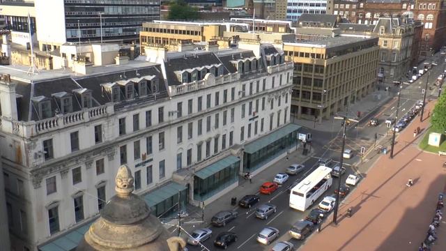 George Square,Glasgow with titles смотреть онлайн
