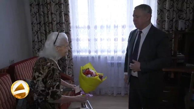 В Мегионе продолжают вручать юбилейные медали смотреть онлайн