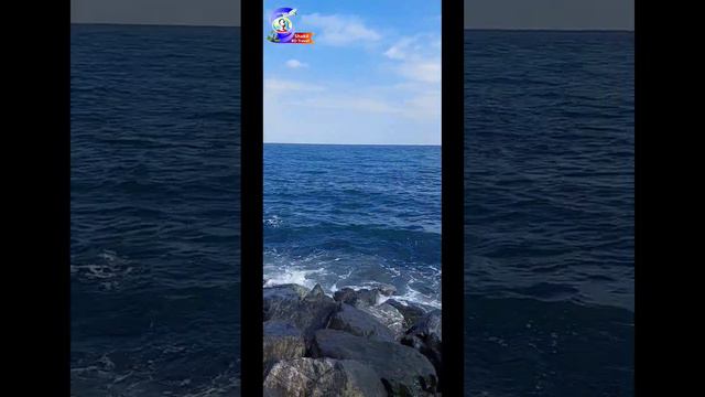 Arab Sea UAE #Fujirah #UAE #emirates #arab #united #dubaicity #fujirah #fujiriaricis #fujairah смотреть онлайн