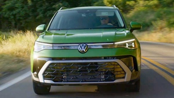 НОВЫЙ Volkswagen Taos 2025 (рестайлинг) готов составить конкуренцию Subaru Crosstrek