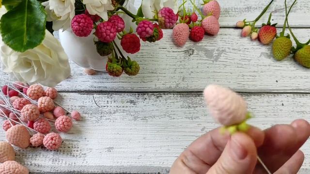 Чашелистик для клубники из холодного фарфора, тонировка пастелью смотреть онлайн