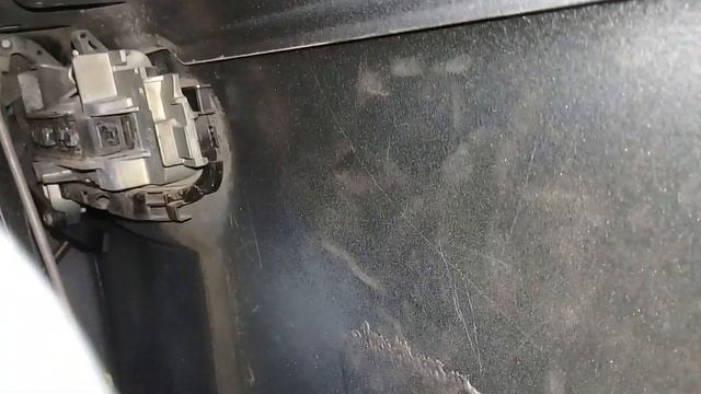 Как снять дверную ручку на ауди А4 В6 смотреть онлайн