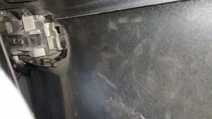 Как снять дверную ручку на ауди А4 В6