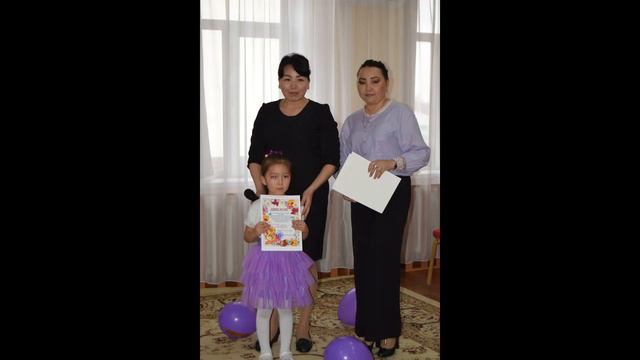 Утренник, посвященный празднику "8марта!" смотреть онлайн