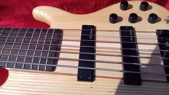 UNBOXING my First NEW 7 STRINGS BASS guitar смотреть онлайн
