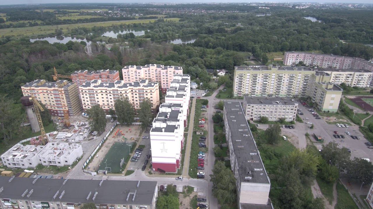Аэросъемка пос. Космодемьянского 08.18 ,Ул Карташева, Балтийское шоссе смотреть онлайн