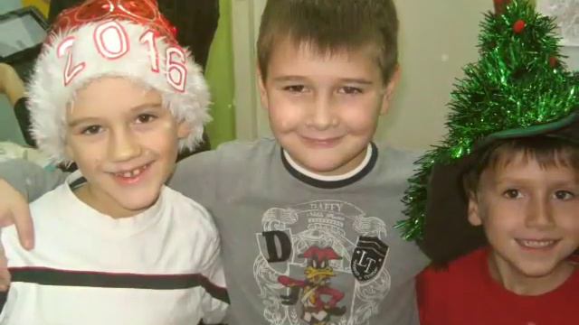 Irina's English & Easy English : New Year Party! смотреть онлайн