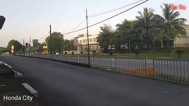 5 Kereta / Moto Yang agak Laju BERDESUP? (Melayu / Malaysia) смотреть онлайн