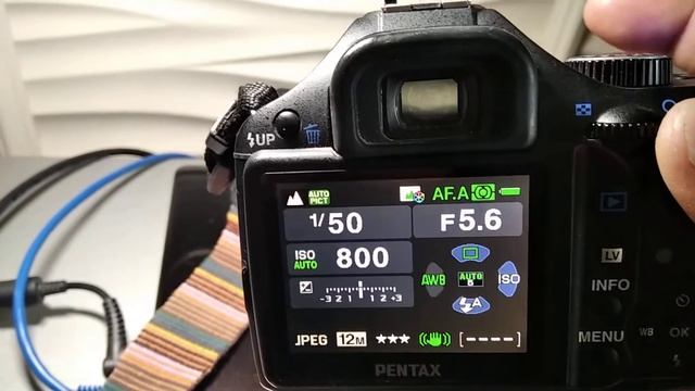 фотоаппарат цифровой зеркальный Pentax K x смотреть онлайн