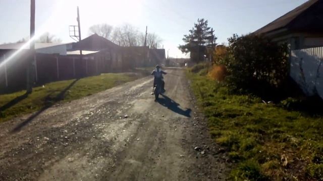 Продал мотоцикл ИЖ Юпитер школьнику, только посмотри как он уехал в закат смотреть онлайн