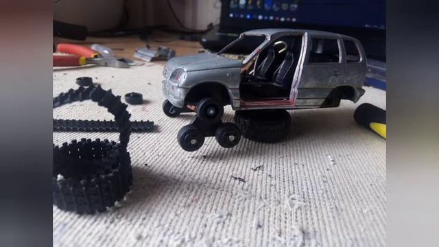 Нива Шевроле на гусеницах . смотреть онлайн