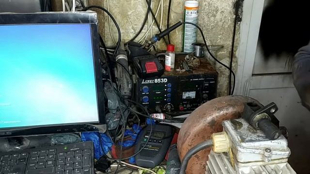 Замена переднего датчика ABS на Mercedes Vito,ВСЕГО ЗА 250 РУБ.!!! смотреть онлайн