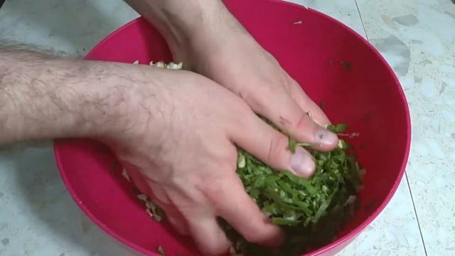 ЧЕБУРЕКИ с ЩАВЕЛЕМ,ПЕКИНСКОЙ КАПУСТОЙ и СЫРОМ!Подробный рецепт!Хрустящее ТЕСТО для ЧЕБУРЕКОВ! смотреть онлайн