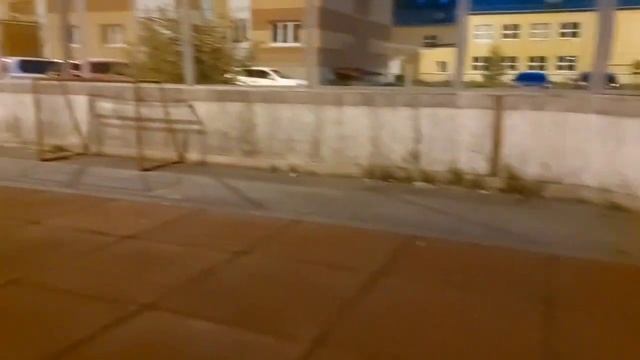 Базовый город ЛУКОЙЛА даже не может поставить нормальные футбольные ворота! Все сделано из дерьма! смотреть онлайн