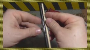 Как сделать 20-ти зарядный ПИСТОЛЕТ для стрельбы пульками AirSoft из коктельных трубочек - легко!