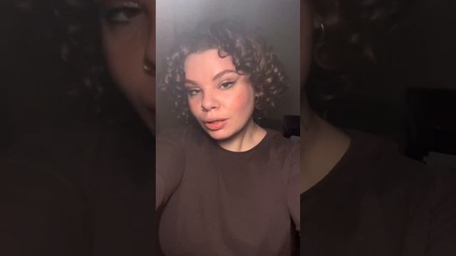 от одной стрижки ничего не будет #curlyhair #кгм #уходзаволосами #curlsforthegirls #soturi #стрижка смотреть онлайн