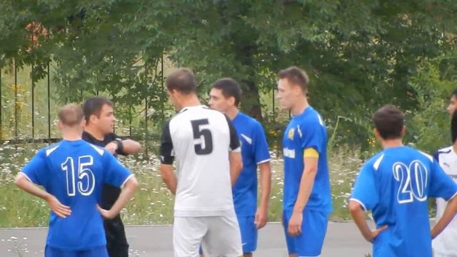 Конфликт футболистов после второго гола в ворота "Луча" смотреть онлайн