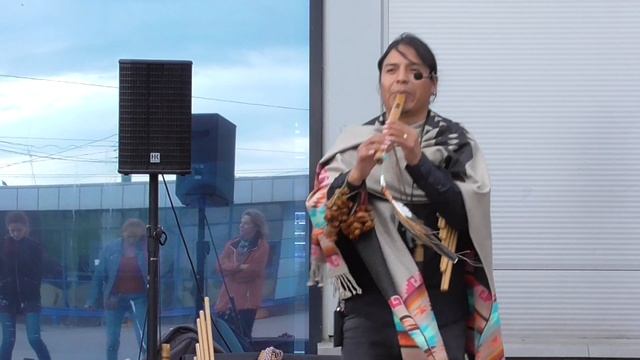 В прерии уносит танец с железной лошадью и флейты индейца! смотреть онлайн