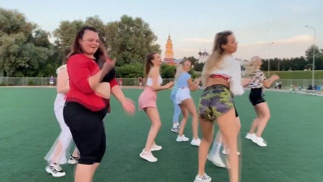 dance kitchen 2021 смотреть онлайн