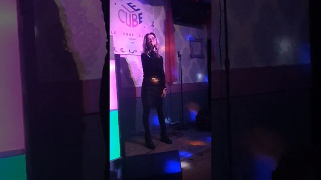 karaoke sur .. "Dis ..quand ..reviendras tu ? " version ISabelle boulay... смотреть онлайн