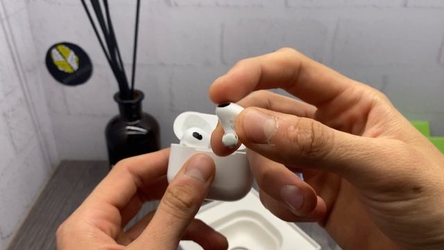 Обзор премиальной копии Apple AirPods 3 смотреть онлайн