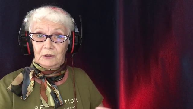 Павел Пламенев - Последний день 2021 | РЕАКЦИЯ БАБУШКИ ХЕЙТЕР | REACTION GRANDMA смотреть онлайн